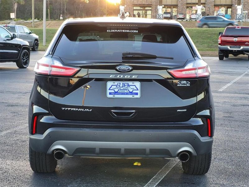 2022 Ford Edge TitaniumImage 5