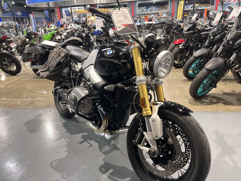 Used 2019 BMW R nineT Base Image 24