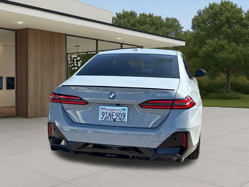 Used 2025 BMW 5 Series 530iImage 8
