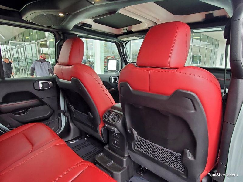 Used 2024 Jeep Wrangler Rubicon 392