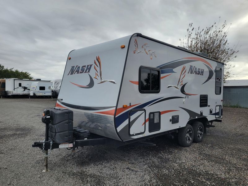 Used 2018 NASH 17K Image 7