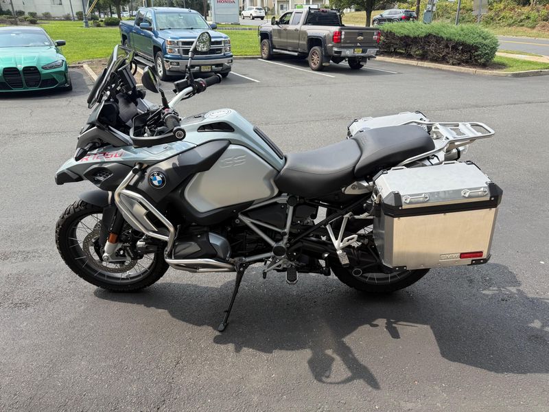 2021 BMW R 1250 GS AdventureImage 2