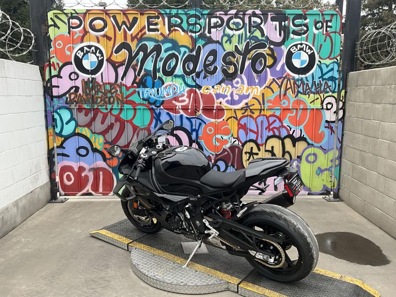New 2026 BMW S 1000 RR Image 5