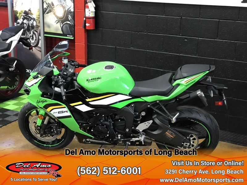 2025 Kawasaki NINJA ZX-6R KRT EDITION ABSImage 5