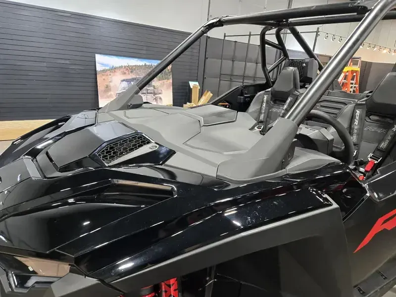 2025 Polaris RZR PRO S ULTIMATE ONYX BLACK Image 5