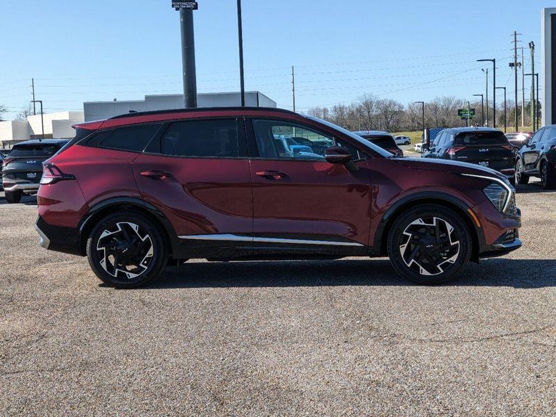 2023 Kia Sportage SX-PrestigeImage 2