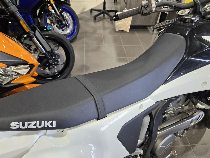 New 2025 Suzuki DRZ4SM SOLID SPECIAL WHITE NO 2 Image 16