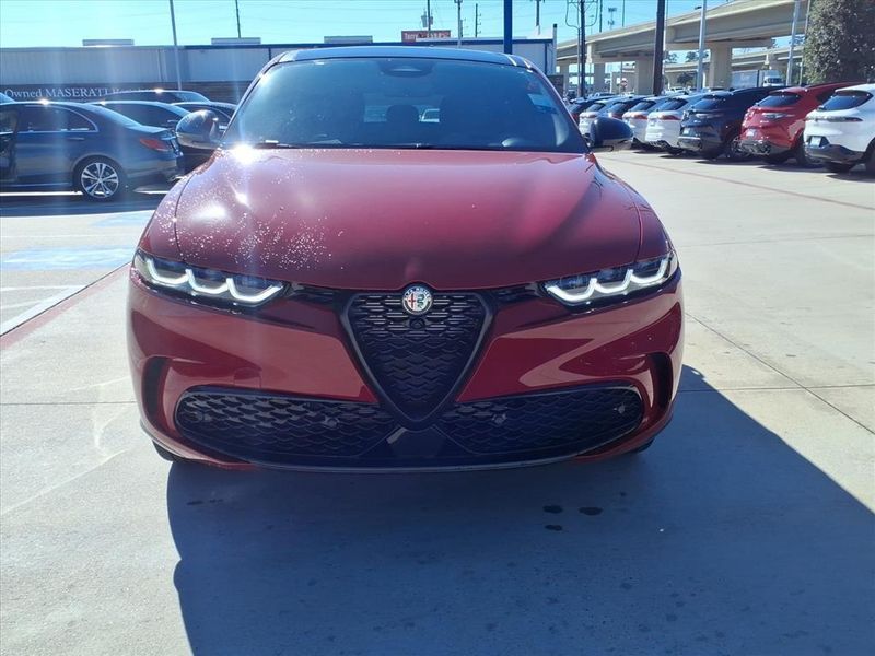 New 2025 Alfa Romeo Tonale Intensa AwdImage 4