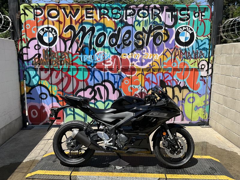 New 2026 Yamaha YZF-R3 ABS Image 7