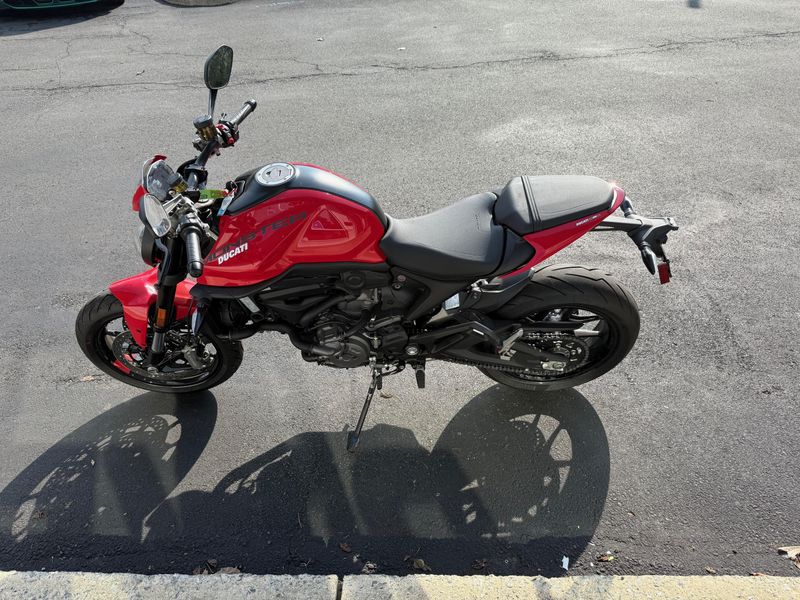 2023 Ducati Monster 937+Image 2