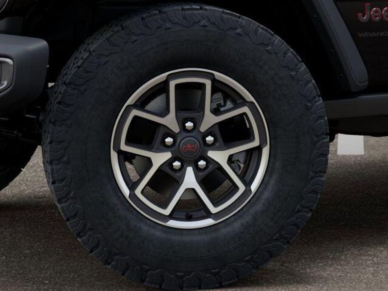 New 2026 Jeep Wrangler 4-door RubiconImage 8