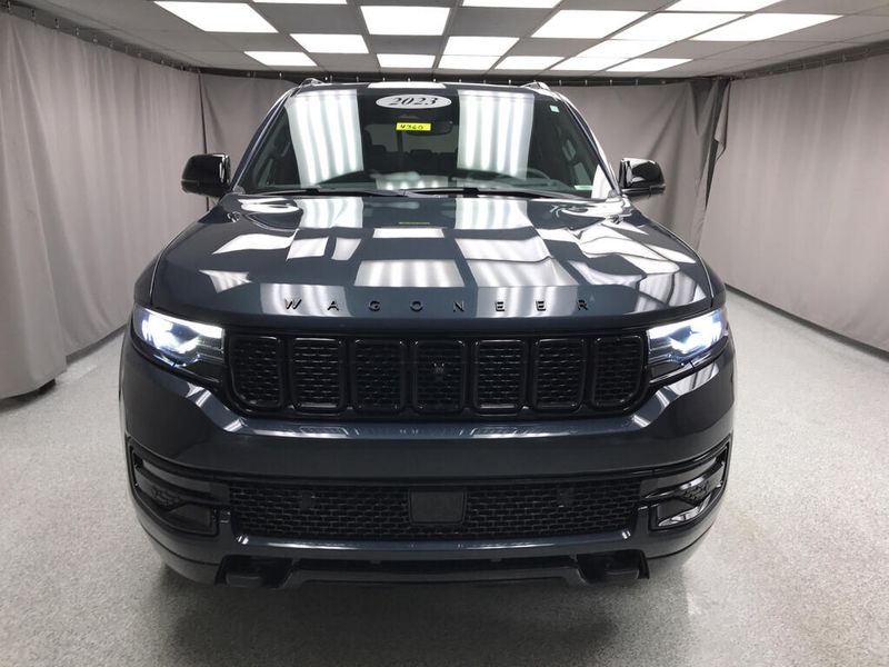 2023 Jeep Wagoneer Series II CarbideImage 29