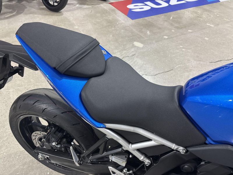 New 2026 Suzuki GSX-8R Image 23