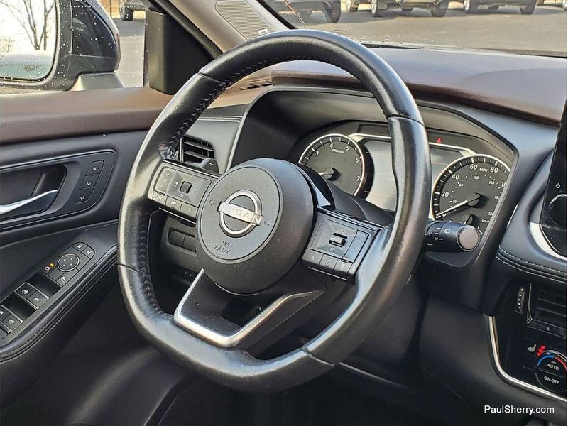 Used 2023 Nissan Rogue SL