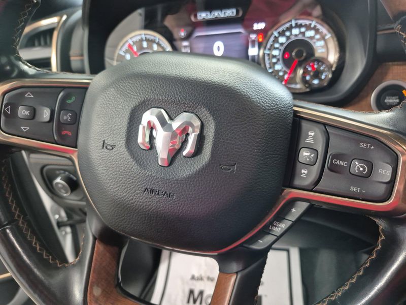 2022 RAM 1500 LonghornImage 31