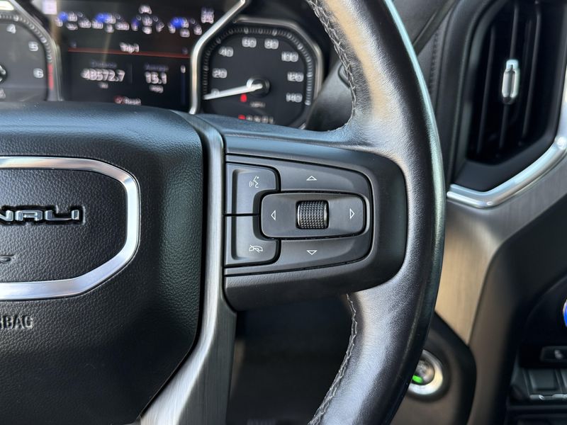 Used 2022 GMC Sierra 1500 Limited DenaliImage 23