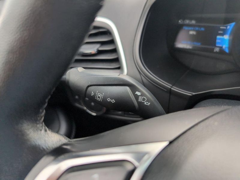 2022 Ford Edge TitaniumImage 27