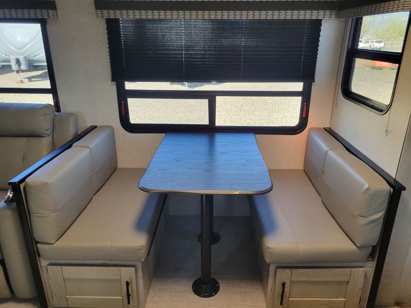 Used 2022 KZ CONNECT 272FK Image 20