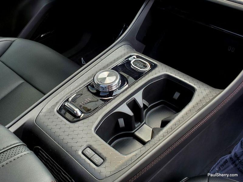 2025 Jeep Wagoneer S Wagoneer S LimitedImage 24