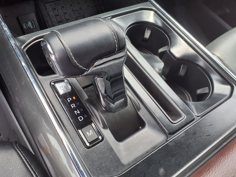 2023 Ford F-150 LariatImage 24