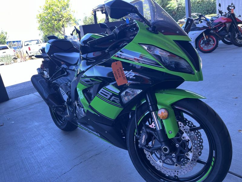 Used 2017 Kawasaki NINJA ZX-6R KRT EDITION Image 16