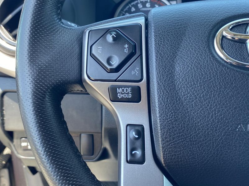 Used 2021 Toyota Tacoma SR5Image 25
