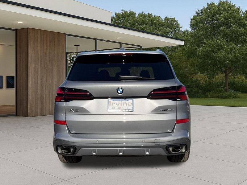 New 2026 BMW X5 sDrive40iImage 6
