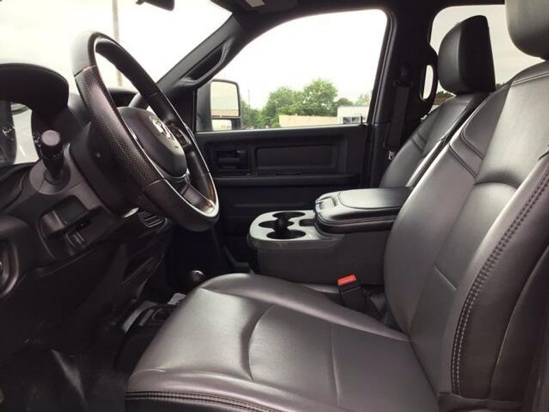 2024 RAM 3500 TradesmanImage 11