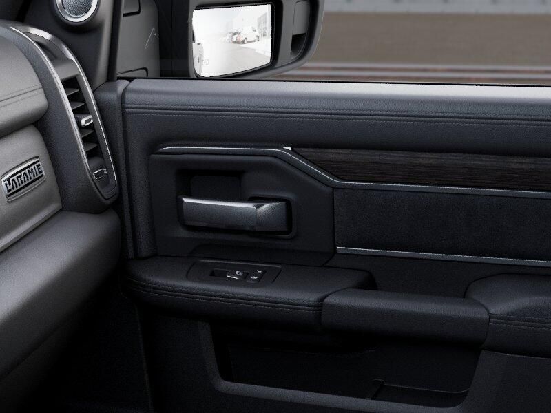New 2026 RAM 2500 Laramie Crew Cab 4x4 6