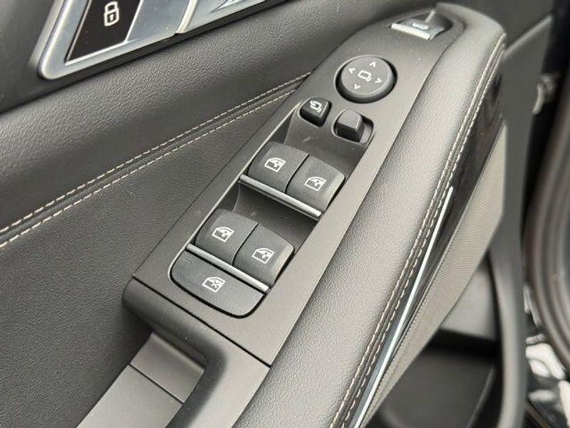 New 2026 BMW X5 sDrive40iImage 16