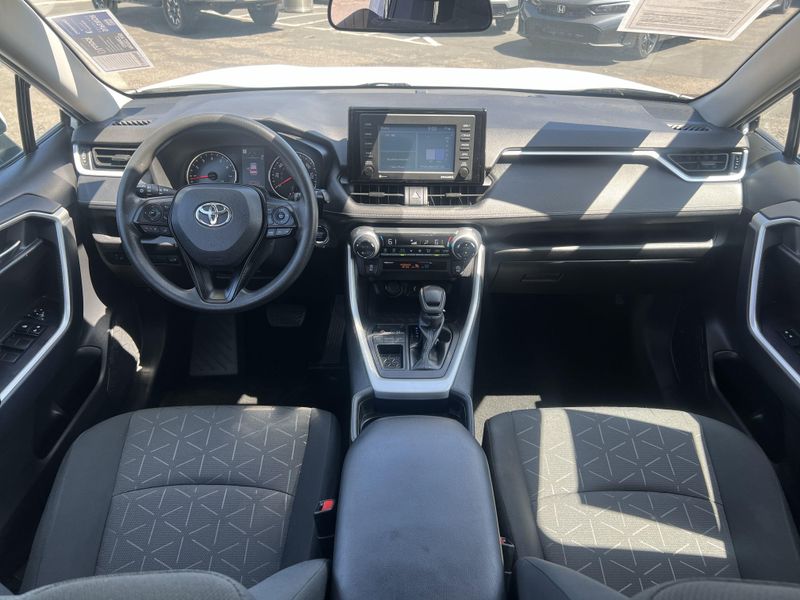 Used 2021 Toyota RAV4 XLEImage 21