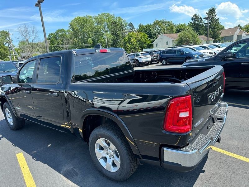 2025 RAM 1500 Big Horn Crew Cab 4x4 5