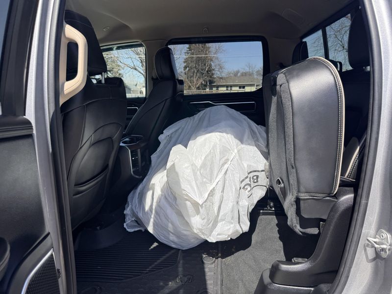 2021 RAM 1500 LaramieImage 13