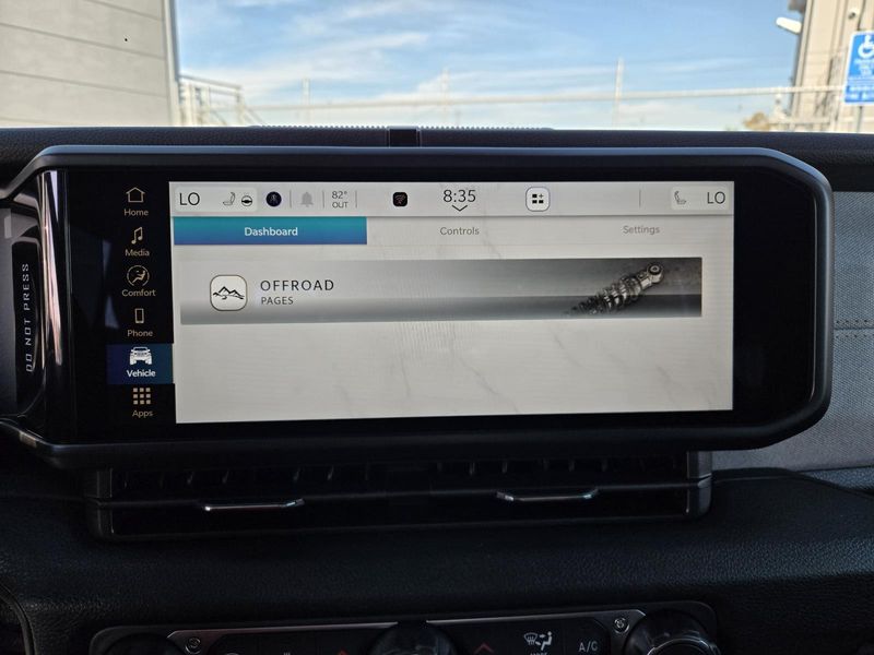 New 2026 Jeep Gladiator Sport S 4x4
