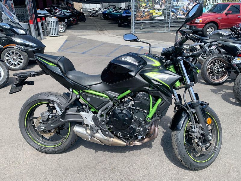 2022 Kawasaki Z650 Image 18
