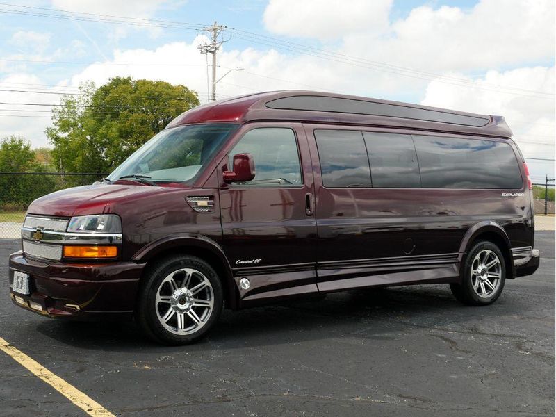 2018 Chevrolet Express 2500 Image 8