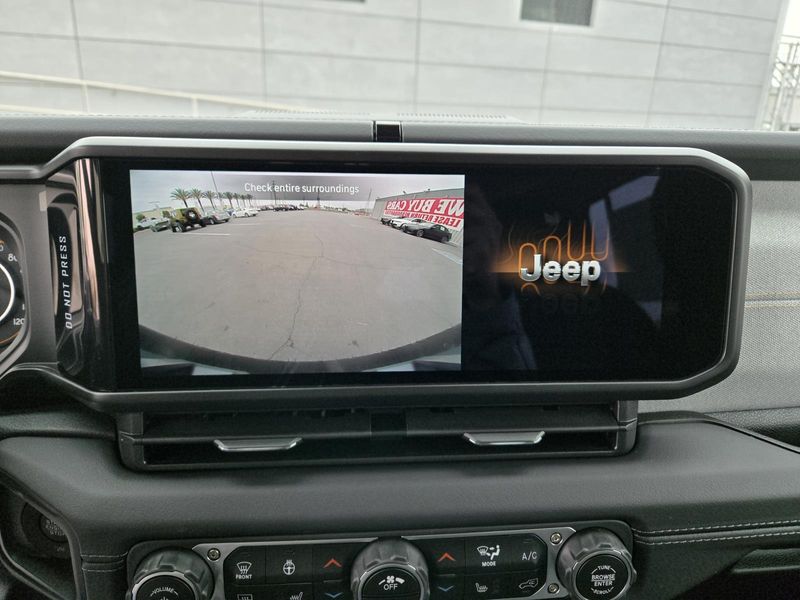 New 2025 Jeep Wrangler 4-door Sahara