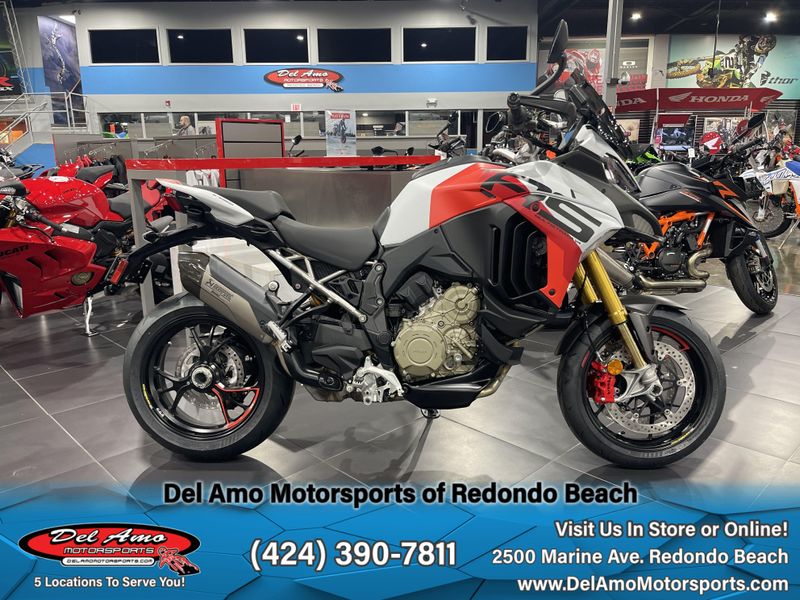 2024 Ducati MULTISTRADA V4 RS Image 2