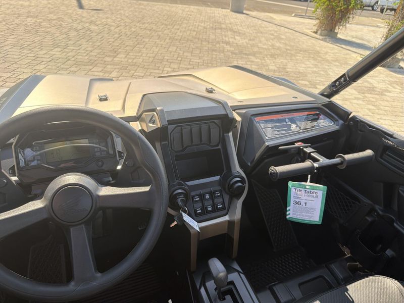 New 2026 Honda TALON1000R FOX LIVE VALVE Image 24