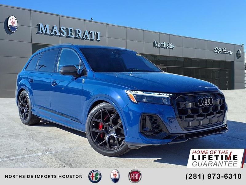 Used 2025 Audi SQ7 PrestigeImage 1