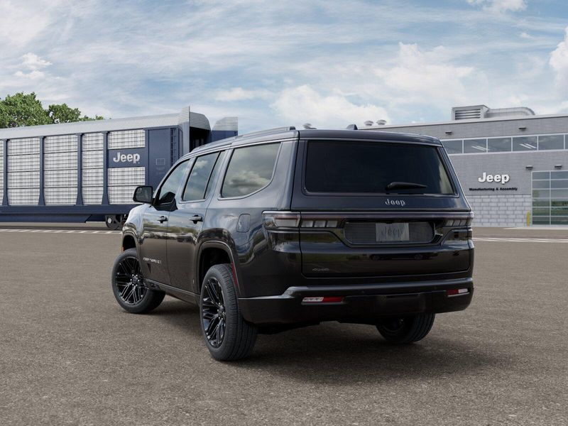 2026 Jeep Grand Wagoneer Limited Reserve 4x4Image 3