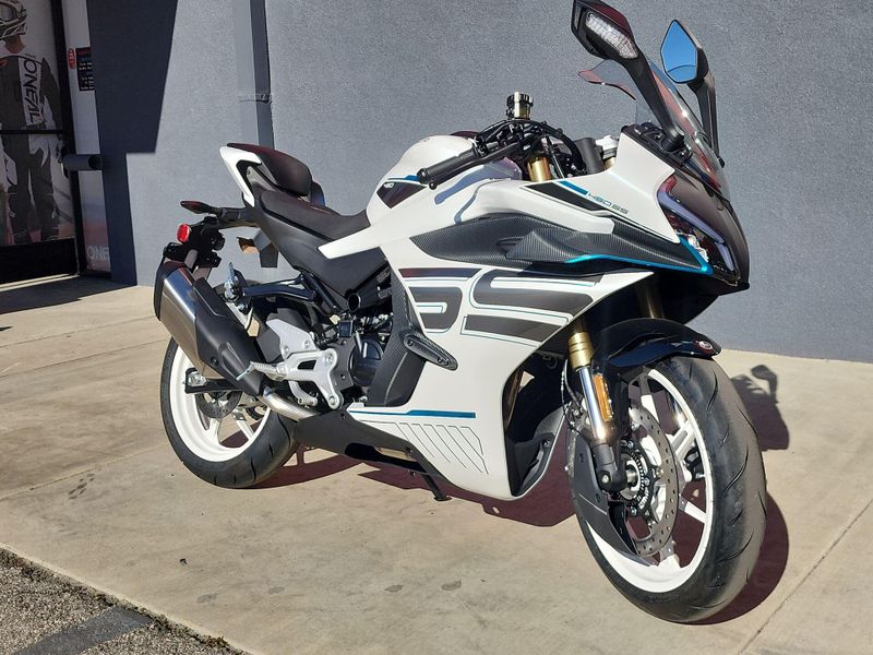 New 2026 CFMOTO 450SS Image 11