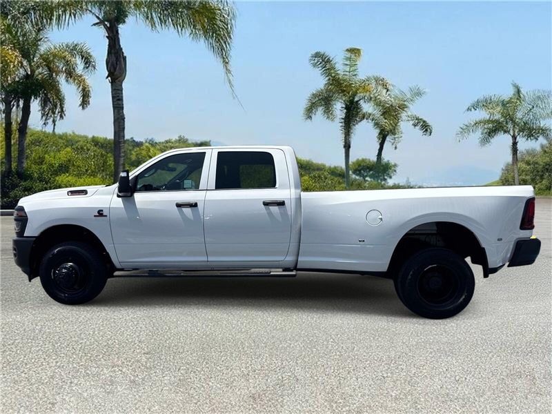 New 2026 RAM 3500 Tradesman Crew Cab 4x4 8' Box