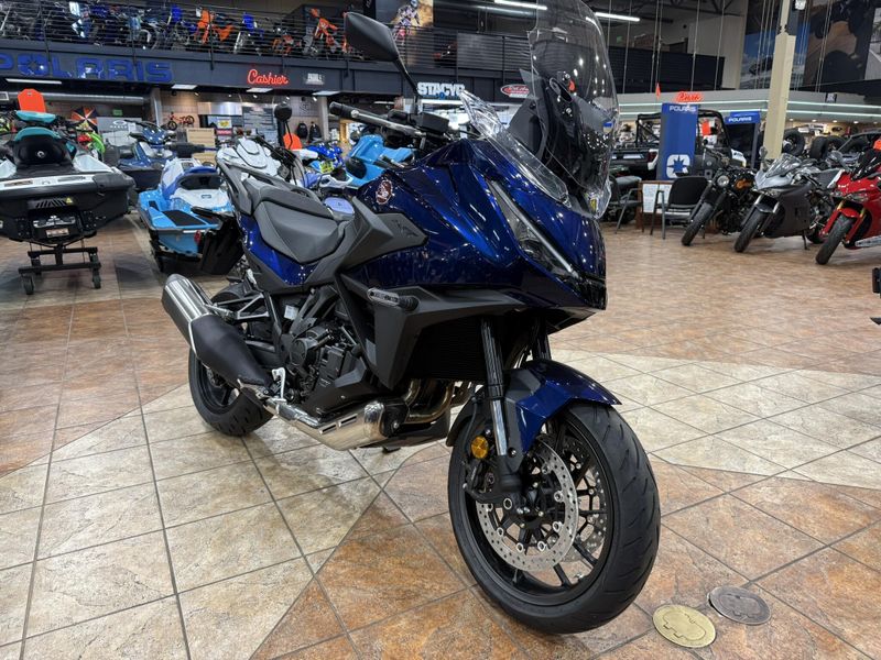 New 2025 Honda NT1100 DCT Image 1