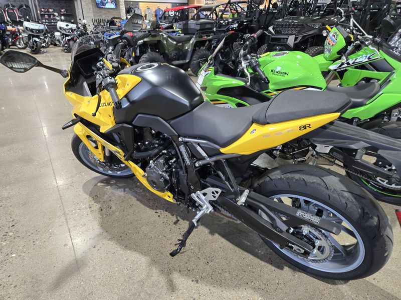 2024 Suzuki GSXS 8R Image 7