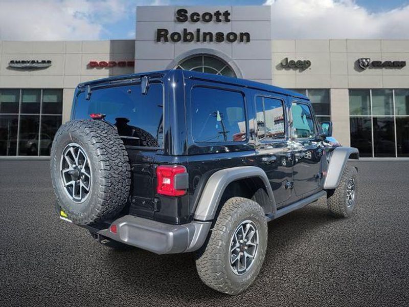 New 2026 Jeep Wrangler Unlimited Rubicon