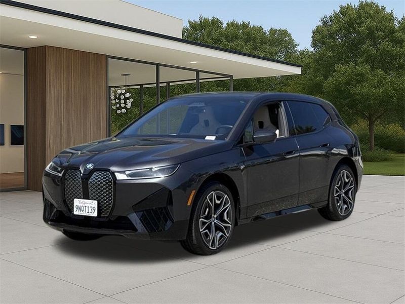 Used 2025 BMW iX xDrive50Image 2