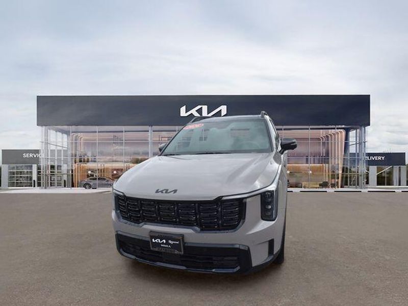 New 2026 Kia Sorento X-Line SX PrestigeImage 8