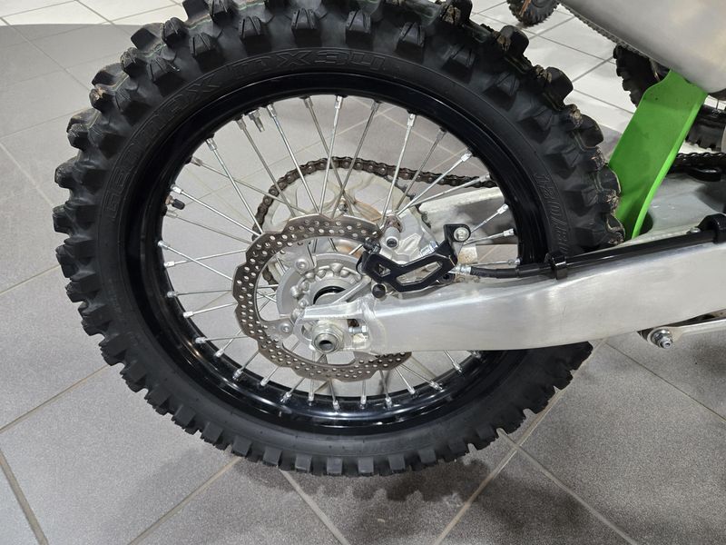 USED 2024 KAWASAKI KX 450 Image 11