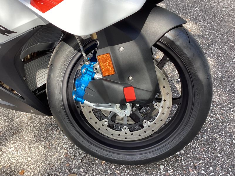 2025 BMW S 1000 RR